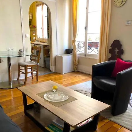 Apartment Boulnois *